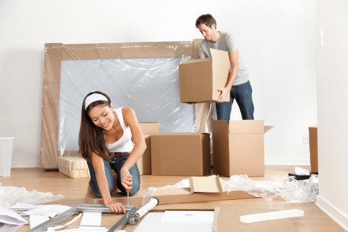 Moving truck service for homes and offices in Mayfair